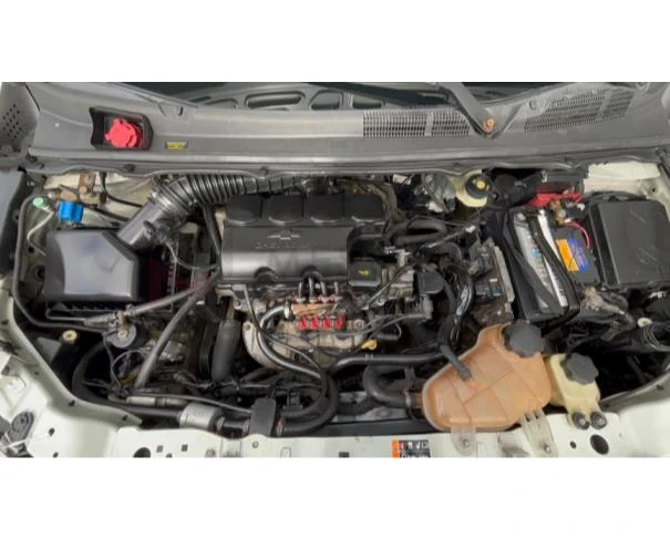 Chevrolet Cobalt LS 2013 1.4 Flex/GNV em São Paulo