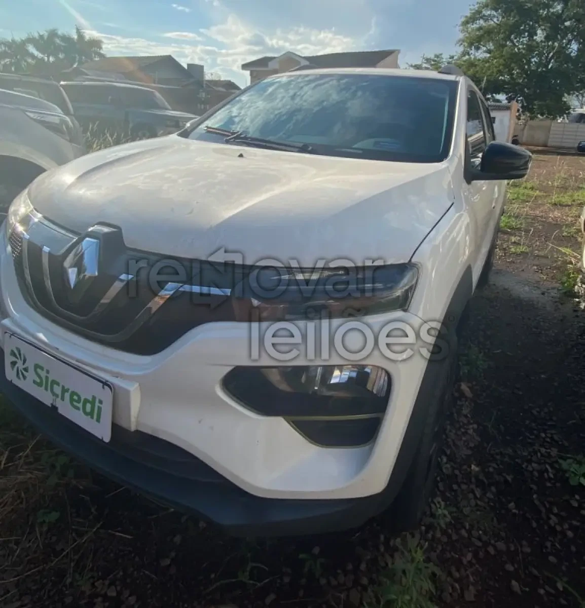 Renault Kwid Ano 2023/2024 Completo Flex 94.000 km Sicredi Campo Grande