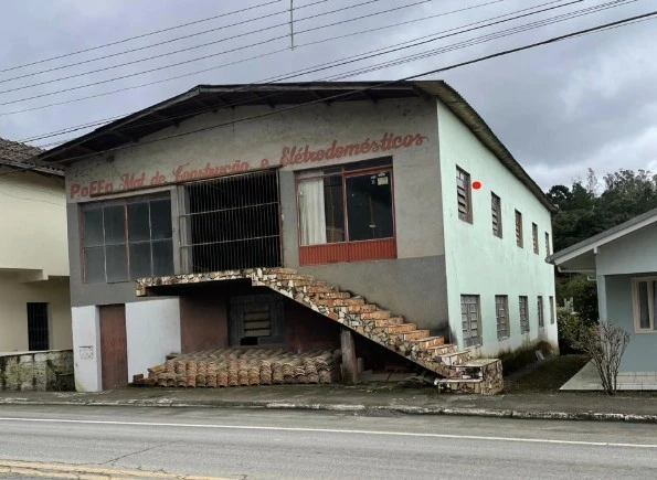 Sobrado 50% de fração ideal em Petrolândia/SC em Petrolândia - Santa Catarina