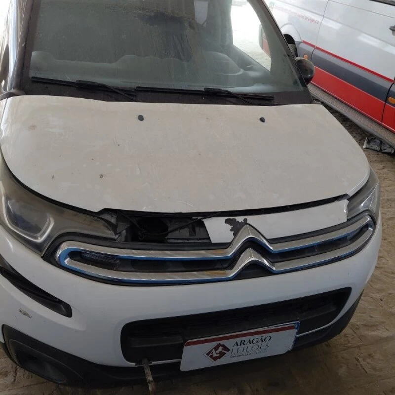 Citroën Aircross Aircross Start MT 2019/2020 Branco Diesel em Alagoinha - Pernambuco