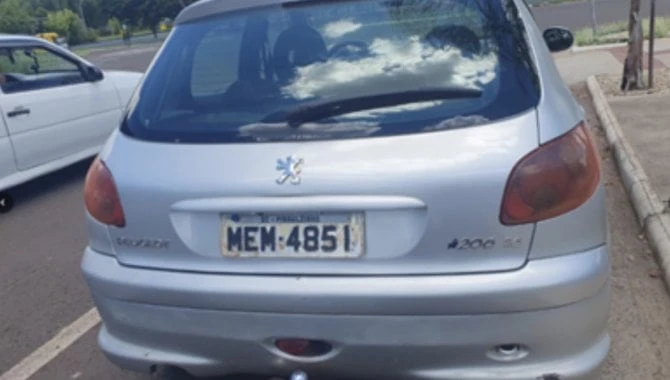 Peugeot 206 Feline 2005 em Saudades - Santa Catarina
