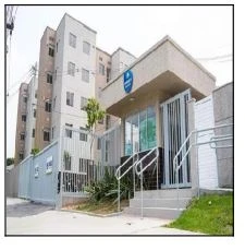 Apartamento com entrada de acesso e fachada de condomínio na Nova Iguaçu