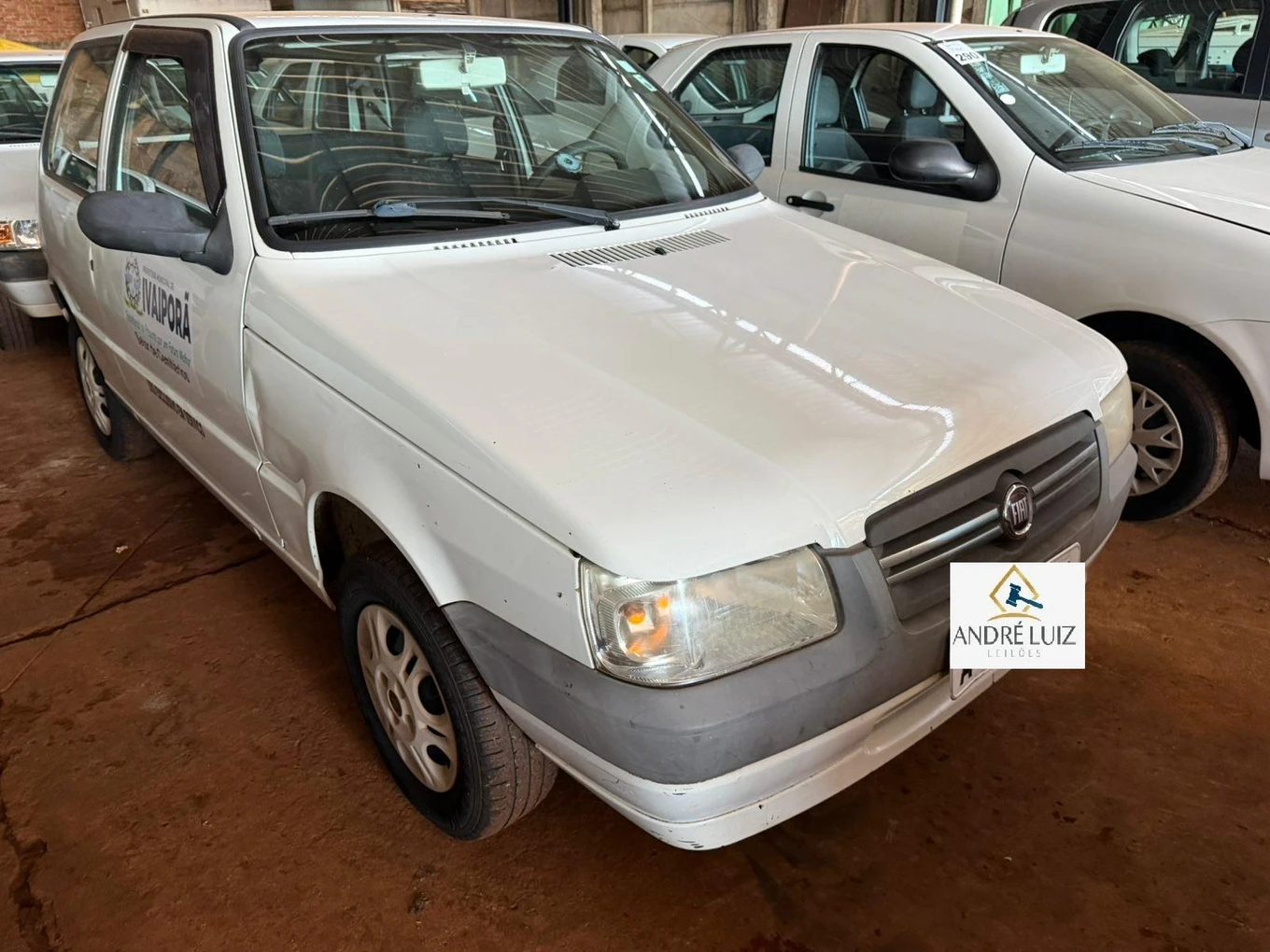 Fiat Uno Mille Economy 2010/2011 1.0 Gasolina Manual em Ivaiporã - Paraná