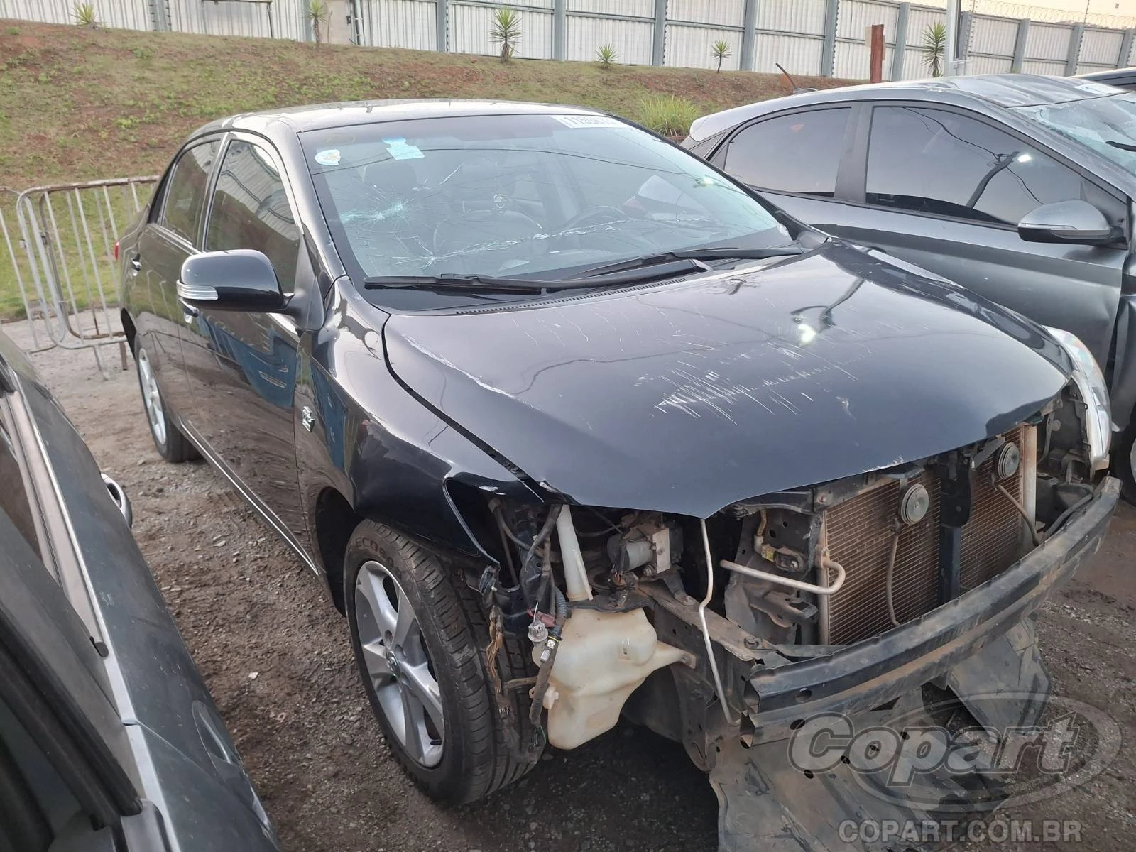 Toyota Corolla XEi 2013 2.0 16V Dual VVT-i Automático em Betim - Minas Gerais