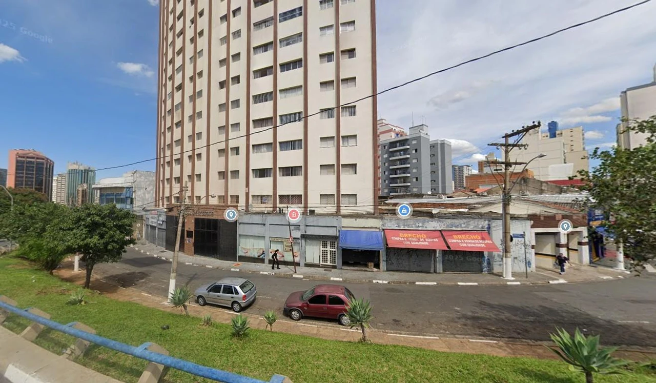 Apartamento alugado no Centro, garagem box em Campinas/SP em Campinas - São Paulo