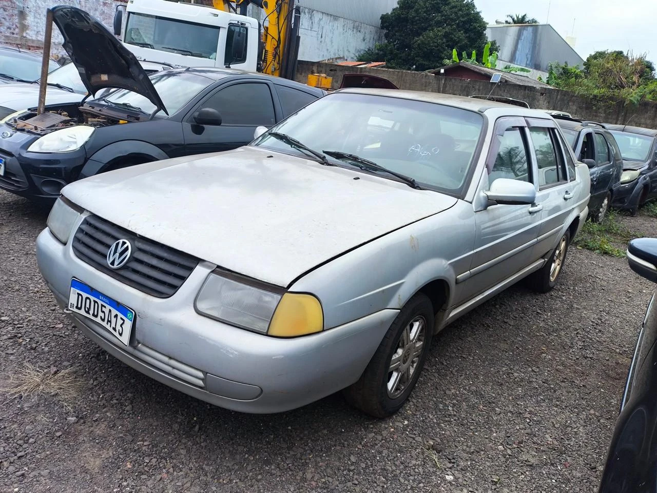 Volkswagen Santana 2005 Prata em Maringá - Paraná