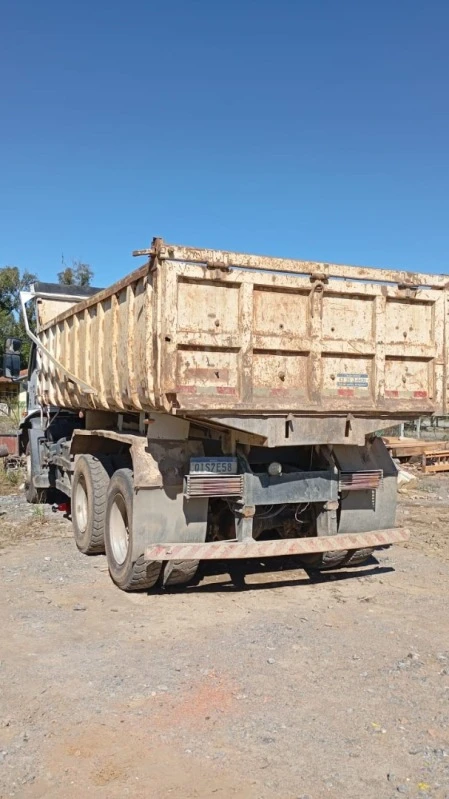 Ford Cargo 2629 2016/2017 6x4 290CV Diesel em Lontras - Santa Catarina