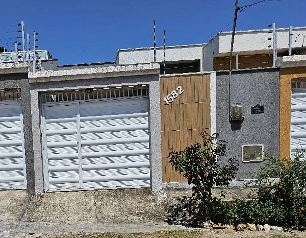 Casa com 2 Quartos em Paracuru/CE em Paracuru - Ceará