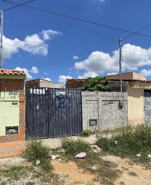 Casa de 36m² com 1 quarto no Jardim Queimados em Queimados - Rio de Janeiro