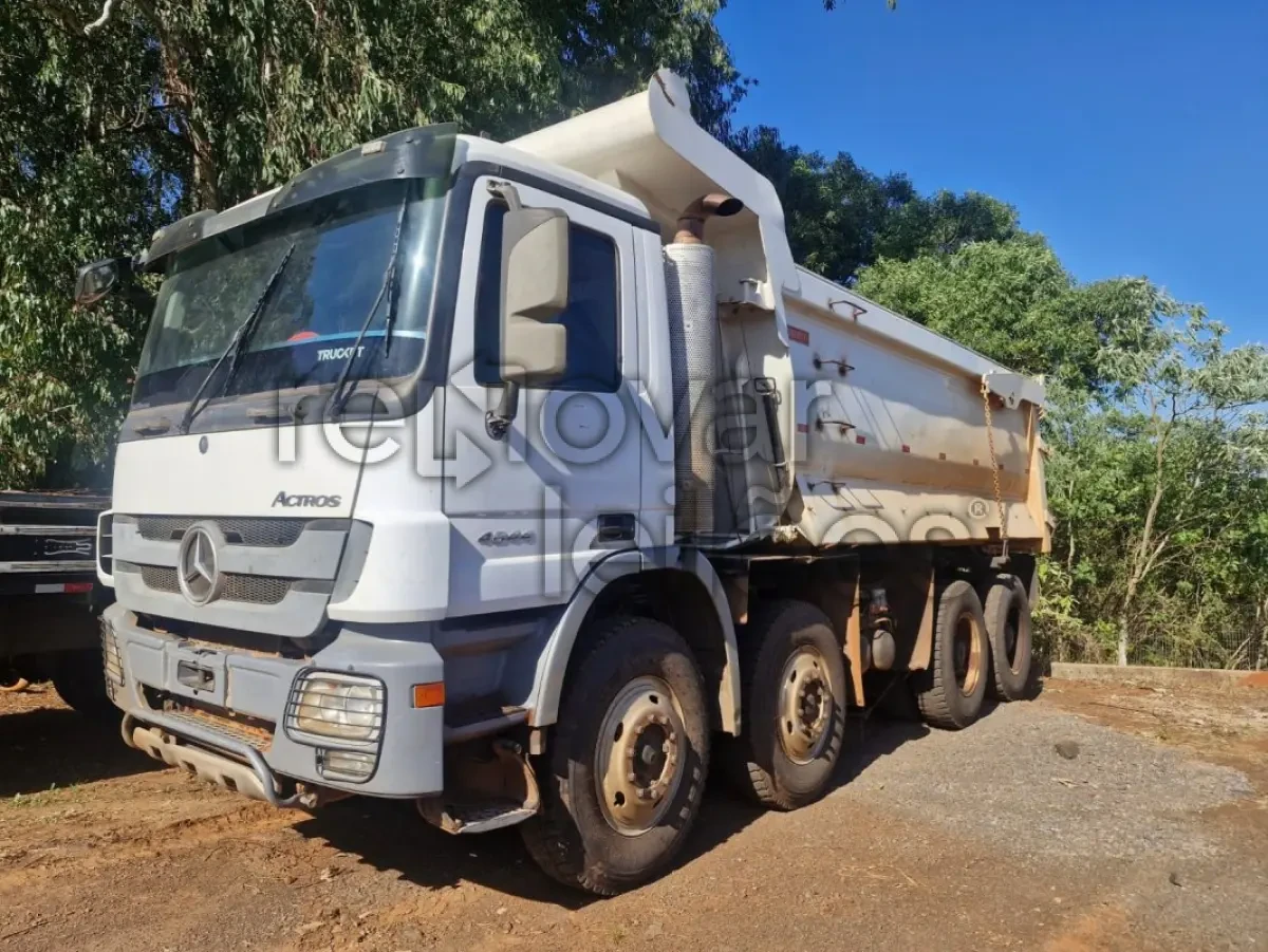 Mercedes-Benz Acros Ano 2019 4x4 Automóvel? em Ijuí - Rio Grande do Sul