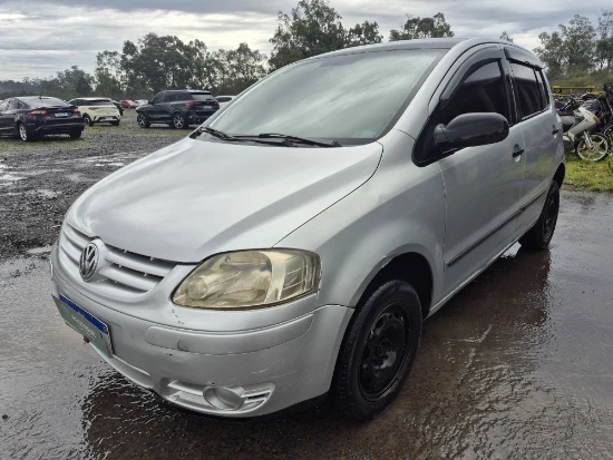 Volkswagen Fox 1.0 2006 Manual Gas/Alc em Nova Santa Rita - Rio Grande do Sul
