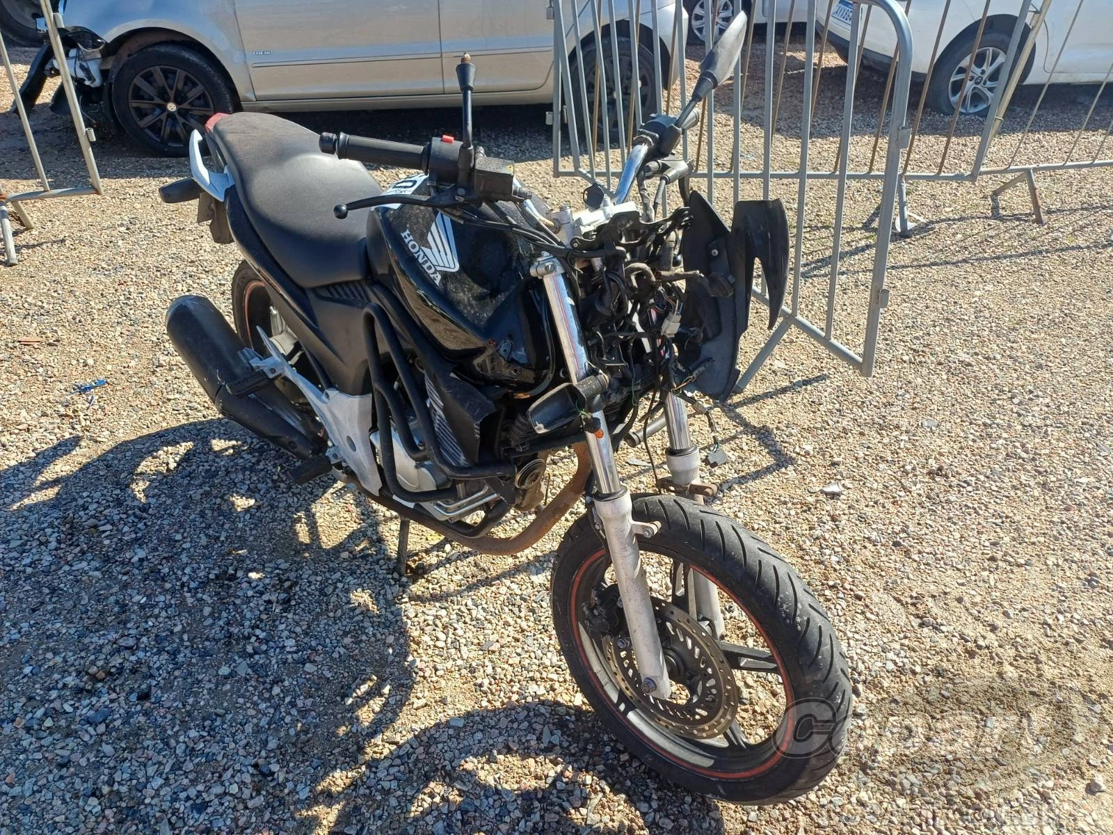 Honda CB 300 2010 296cc Gasolina Manual em São José Dos Pinhais - Paraná
