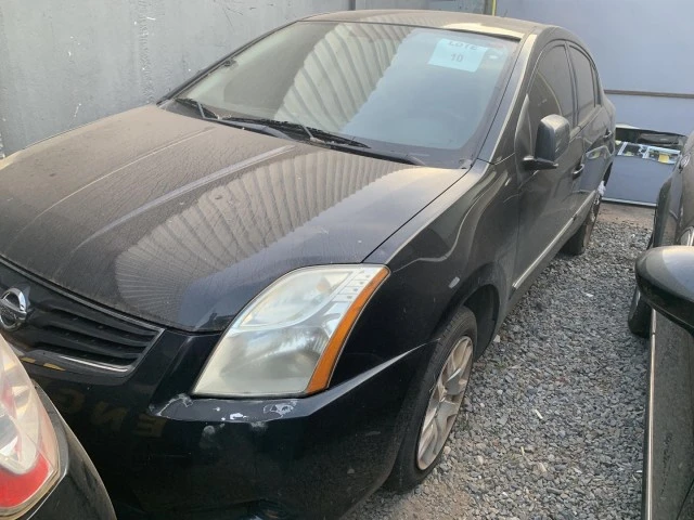 Nissan Sentra Sentra 2010