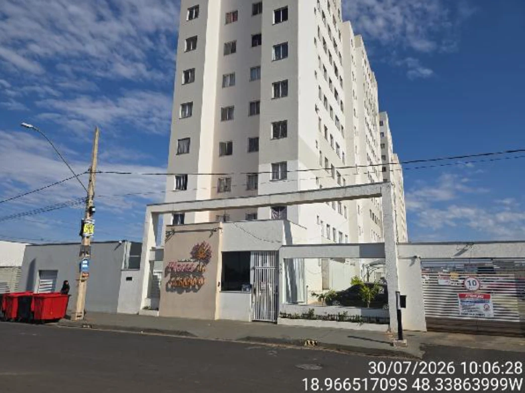 Apartamento com vaga de garagem em Uberlândia/MG em Uberlândia - Minas Gerais