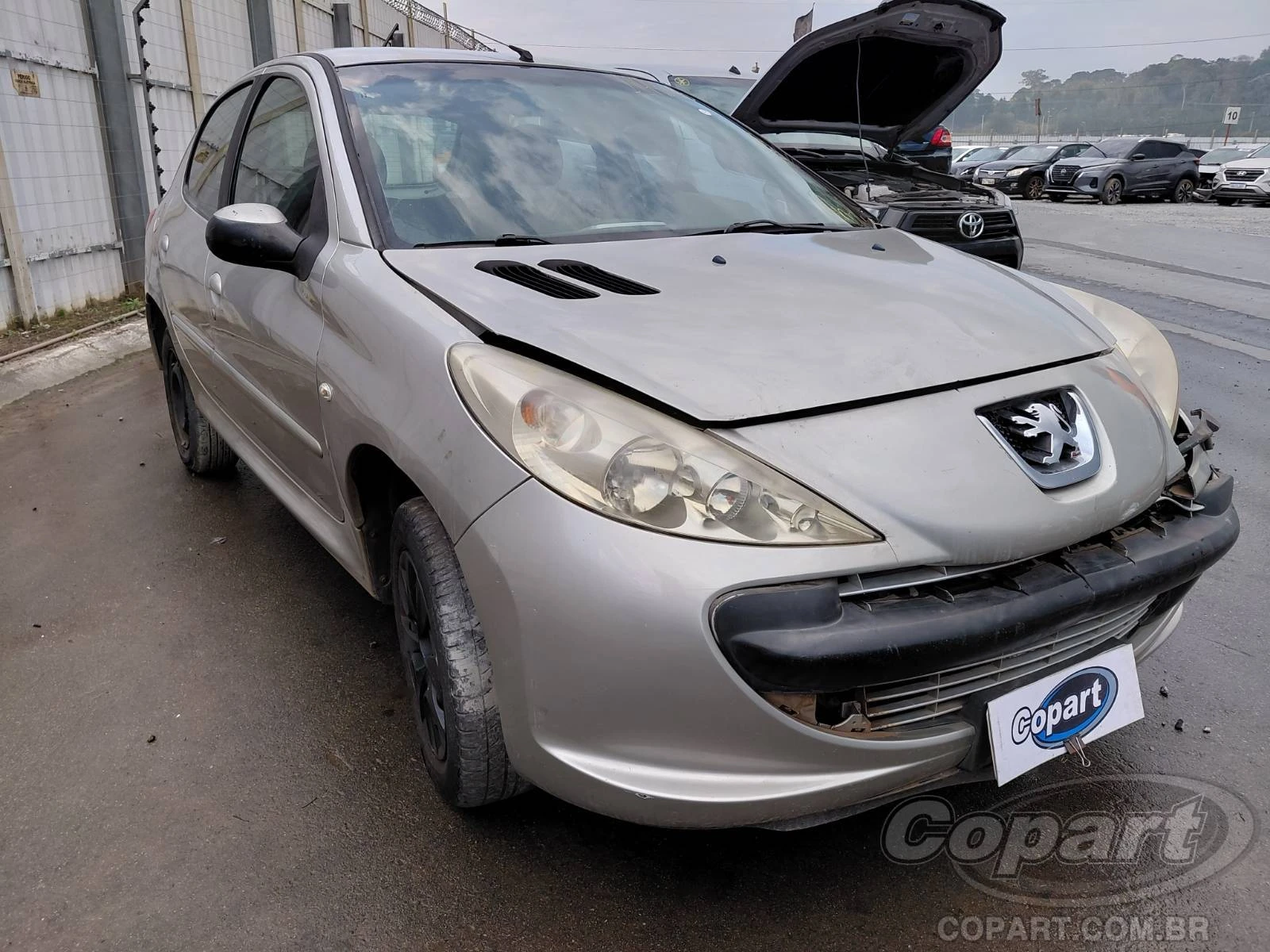 Peugeot 207 2011 1.4 em Itaquaquecetuba - São Paulo