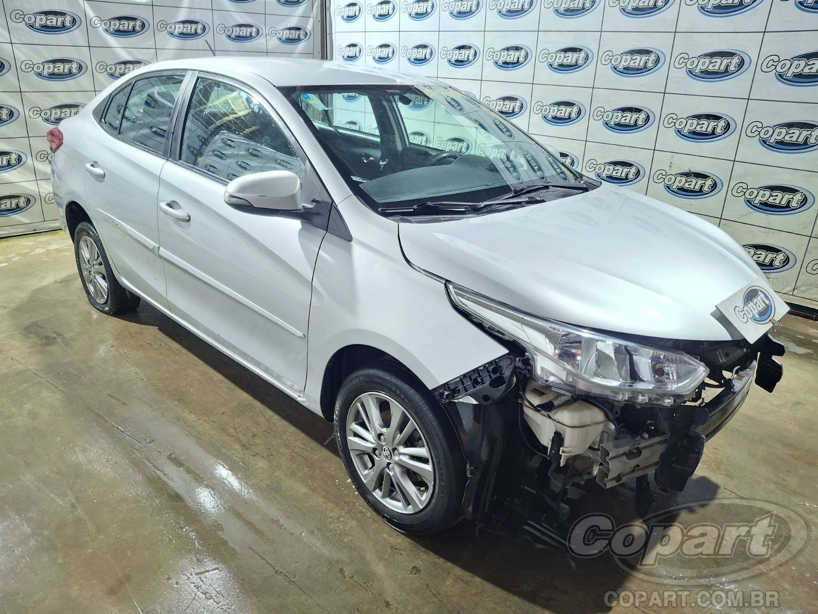 Toyota Yaris Seda XL Plus Connect 2021 1.5 Automático em Candeias - Bahia