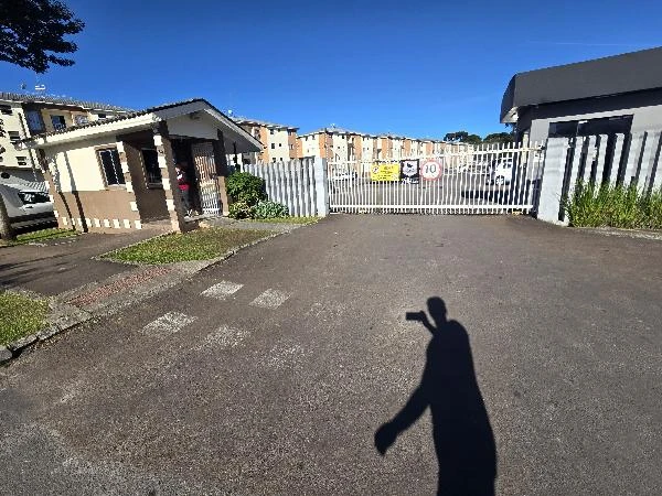Apartamento com 2 Quartos em Sao Jose dos Pinhais/PR em Sao Jose Dos Pinhais - Paraná
