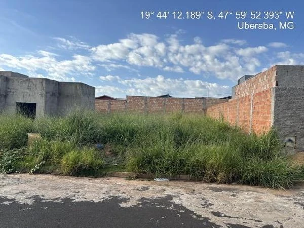 Terreno com 200m² em Uberaba/MG em Uberaba - Minas Gerais