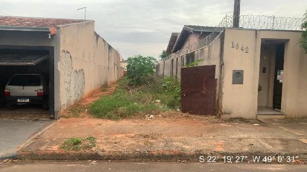 Terreno no Tangarás em Bauru/SP em Bauru - São Paulo
