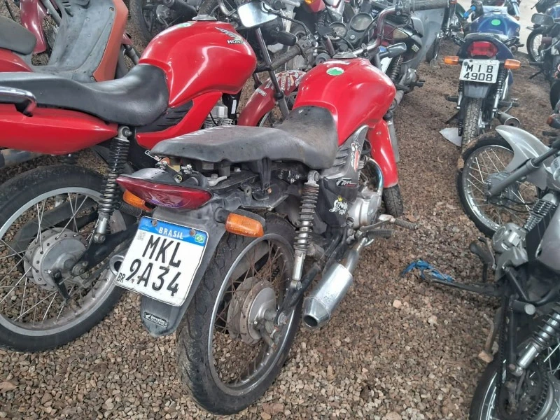 Honda CG 125 Fan KS 2013 125 em São José - Santa Catarina