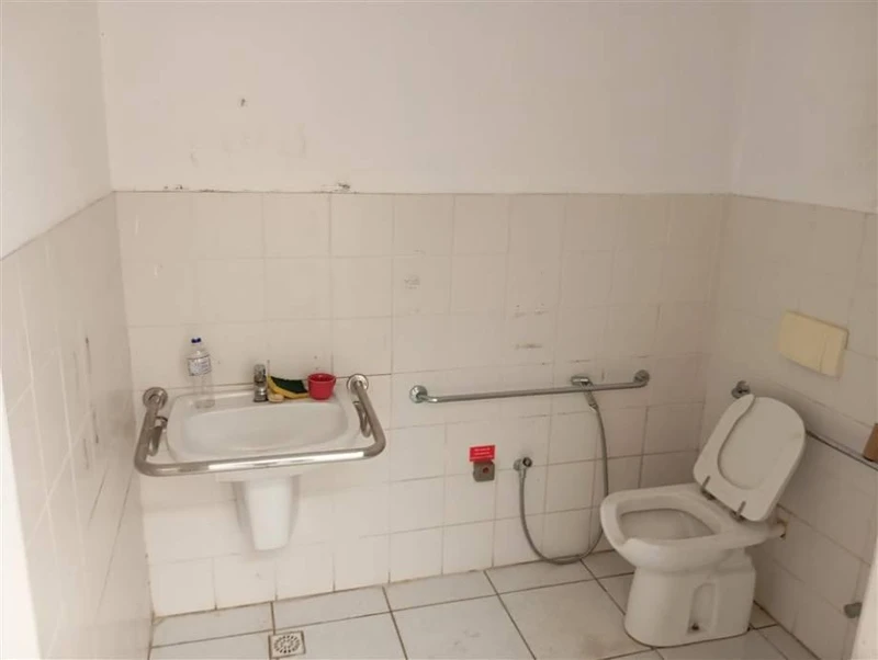Ex-Agência Bancária ex Agência Bancária em Pelotas/RS, Centro em Pelotas - Rio Grande do Sul