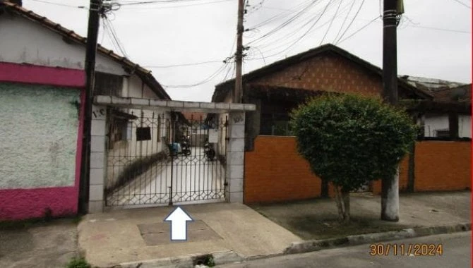 Casa com 1 Dormitório em São Vicente/SP em São Vicente - São Paulo