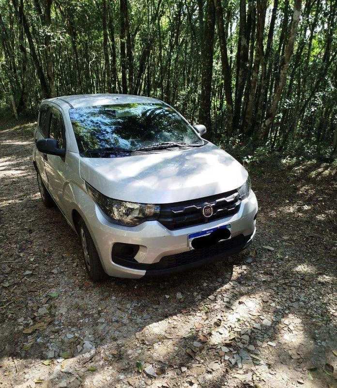 Fiat Mobi Like 2019 Prata em São Caetano Do Sul - São Paulo
