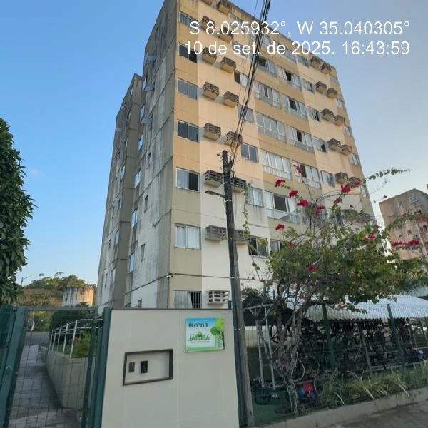 Apartamento com 2 Quartos em Muribara/PE em Sao Lourenco Da Mata - Pernambuco