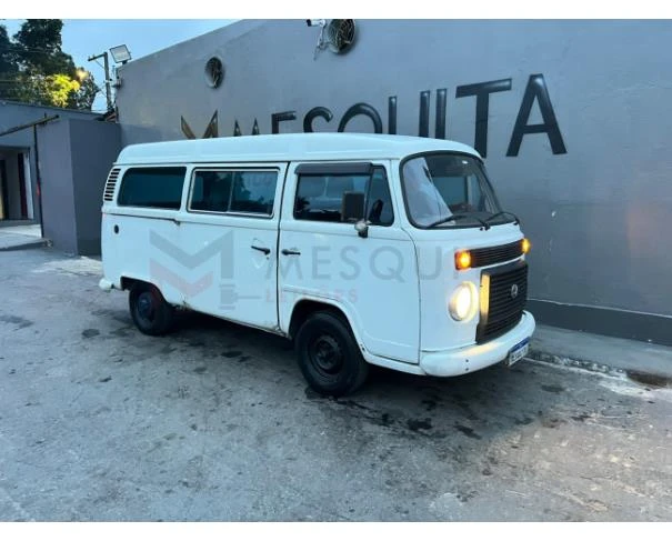 Volkswagen Kombi Kombi Furgão 2006 1.4 Branca Flex em São Paulo