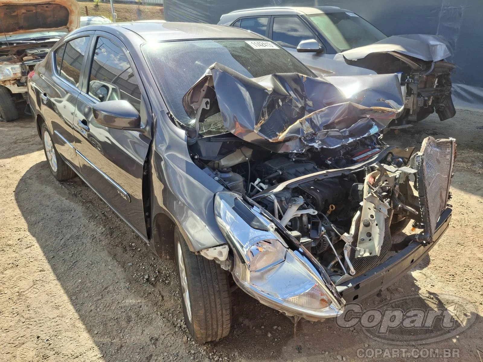 Nissan Versa SL 2016 1.6 16V em Betim - Minas Gerais