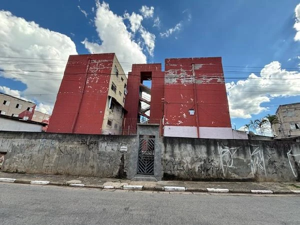 Apartamento com 2 Quartos em Carapicuiba/SP em Carapicuiba - São Paulo