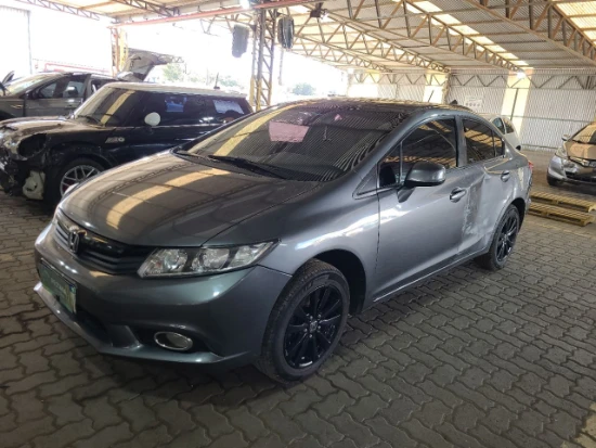 Honda Civic LXS 2014  Gas/Alc Automático em Nova Santa Rita - Rio Grande do Sul