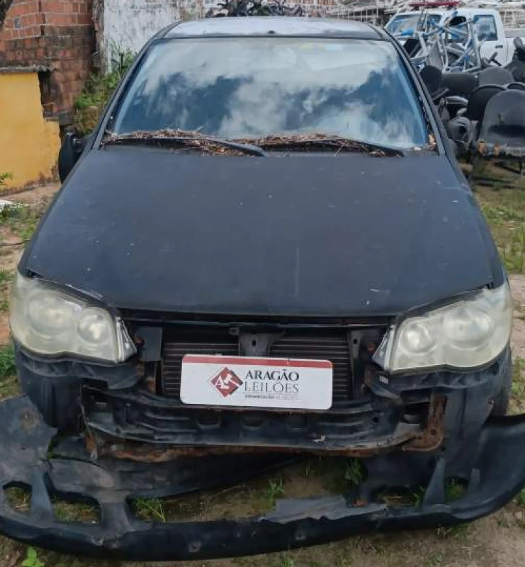 Fiat Palio HLX HLX 2006/2007 Flex com avarias em Recife - Pernambuco