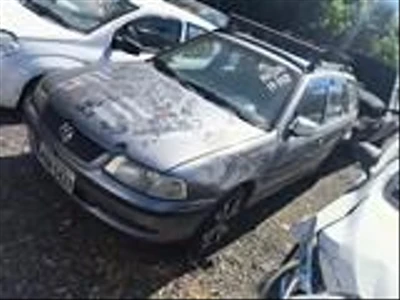 Volkswagen Parati Parati 2002 1.6 Turbo em Araucária - Paraná