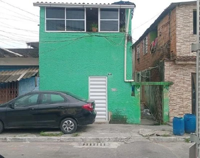 Casa em Nova Iguaçu/RJ em Nova Iguaçu - Rio de Janeiro