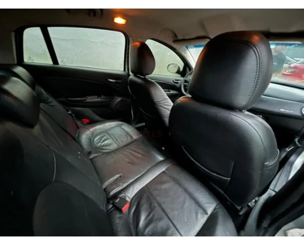 Fiat Bravo Essence 2012 1.8 Flex Automático em São Paulo