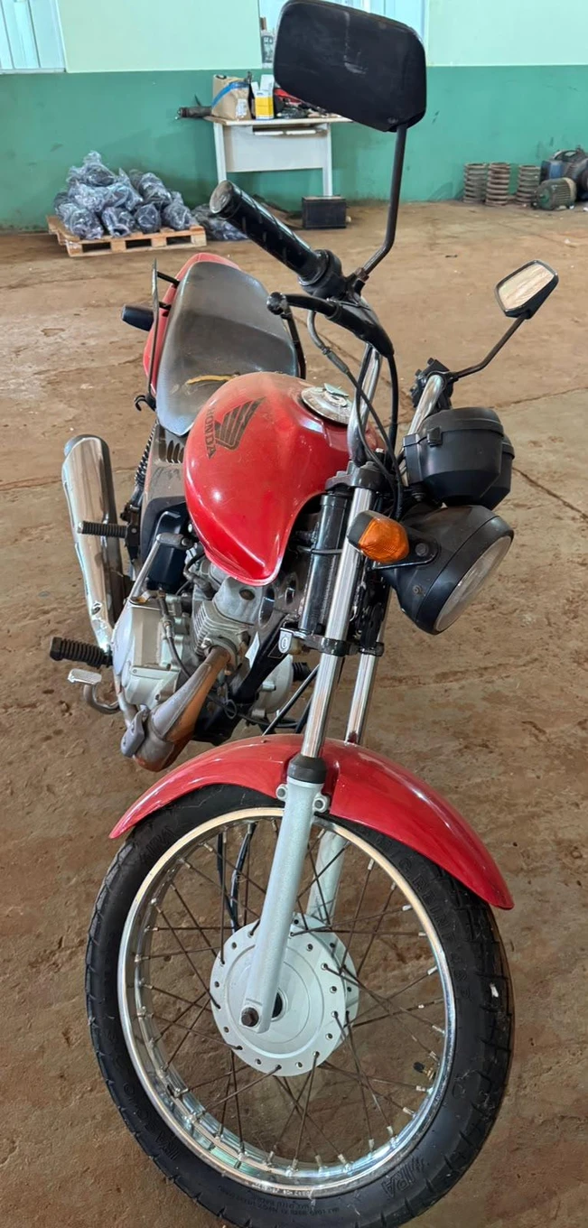 Honda CG 125 Fan KS KS 2010 125cc Gasolina Manual em Ivaiporã - Paraná
