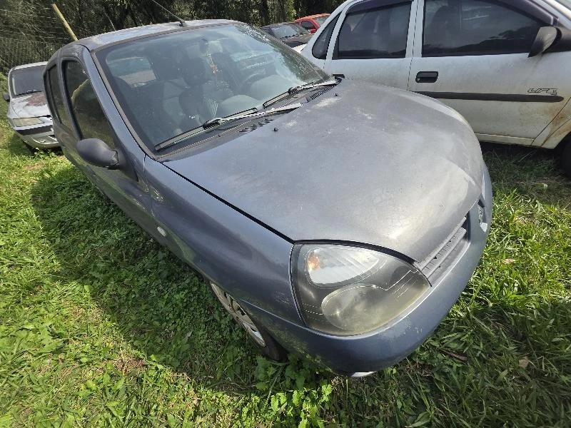 Renault Clio CAM1016VH 2011 em São Miguel Do Oeste - Santa Catarina