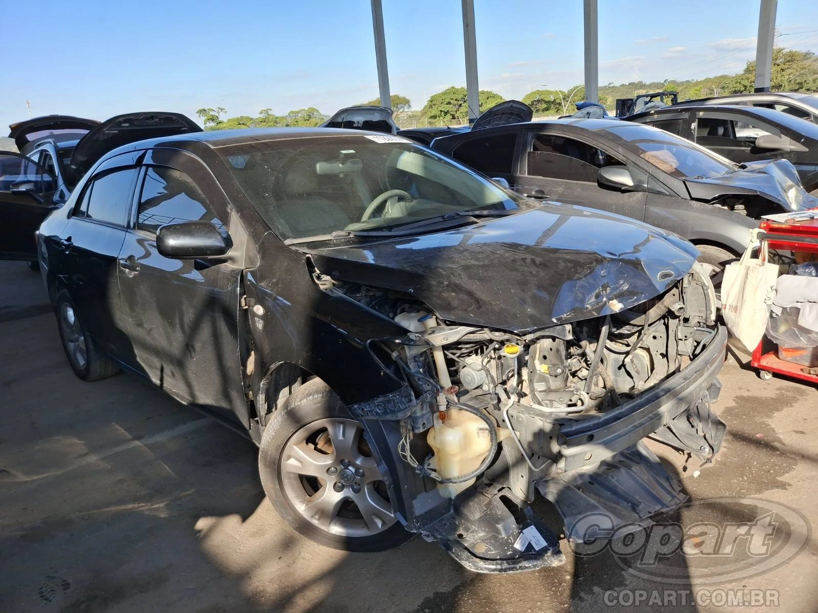 Toyota Corolla GLi 2011 1.8 em Pirapora Do Bom Jesus - São Paulo