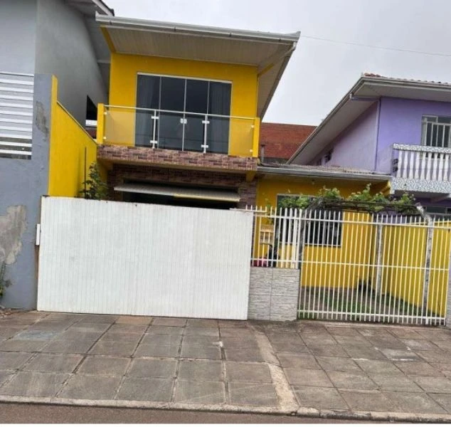 Casa com 2 Pavimentos em Curitibanos/SC em Curitibanos - Santa Catarina