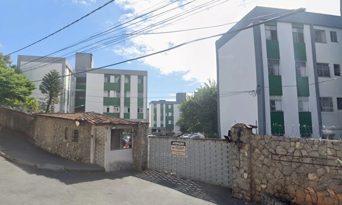 Apartamento no Bairro São João Batista em Belo Horizonte/MG em Belo Horizonte - Minas Gerais