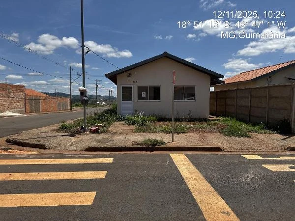 Casa com 2 Quartos em Patrocínio/MG em Patrocinio - Minas Gerais