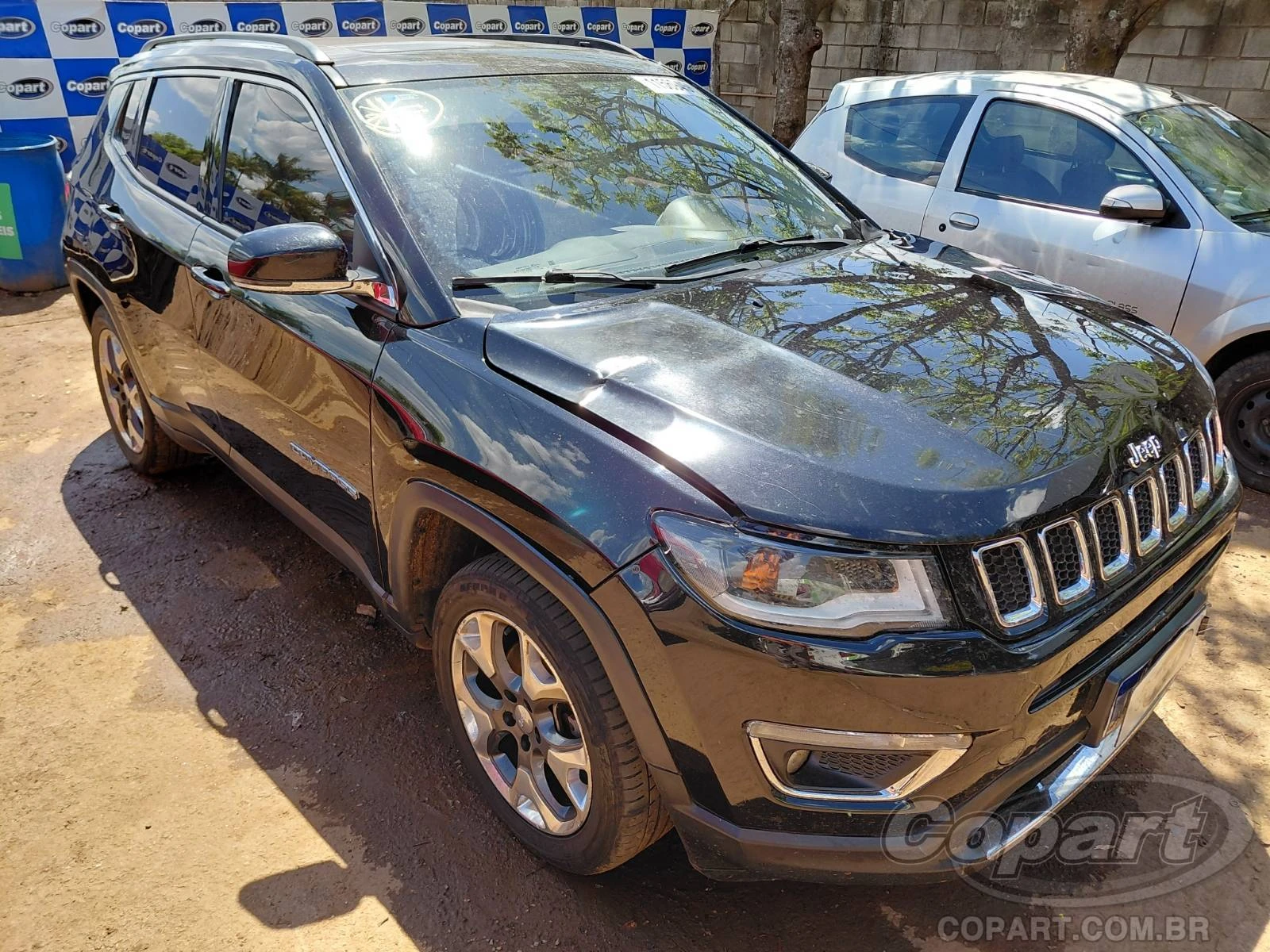 Jeep Compass Limited 2018 2.0 Tigershark Automático em Aparecida De Goiânia - Goiás