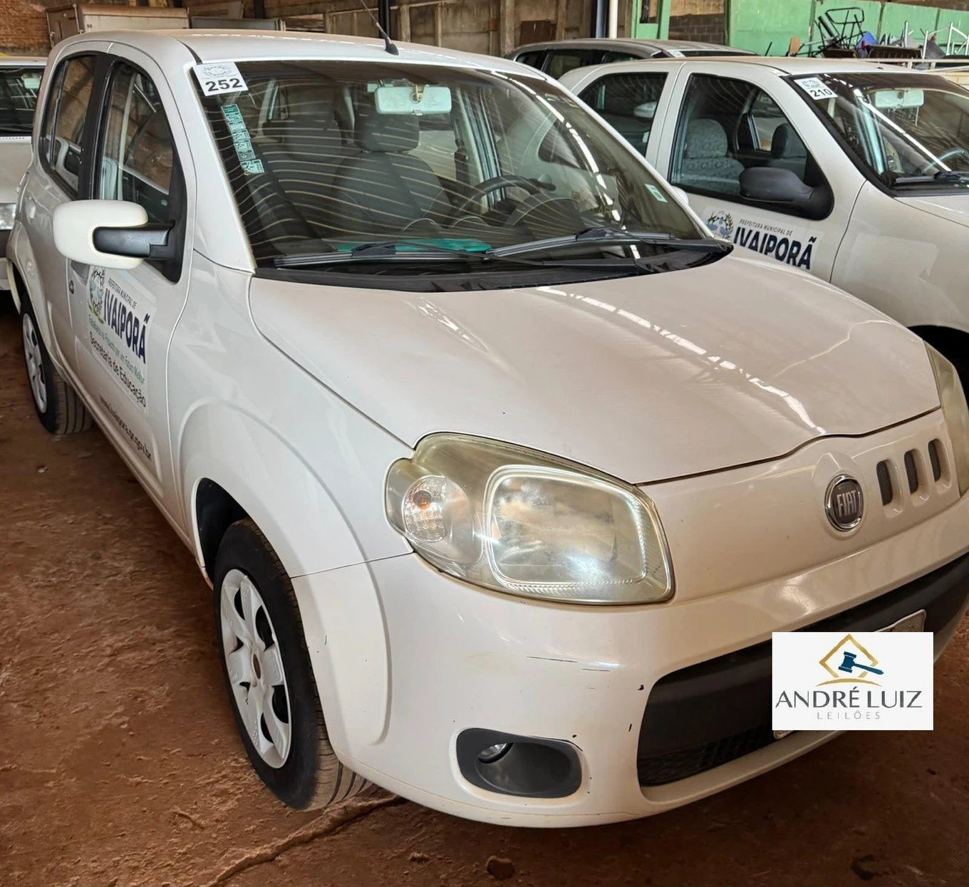 Fiat Uno Economy 2012/2013 4P Branco Flex Manual em Ivaiporã - Paraná