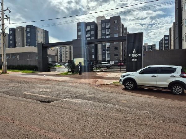 Apartamento com 2 Quartos em Londrina/PR em Londrina - Paraná