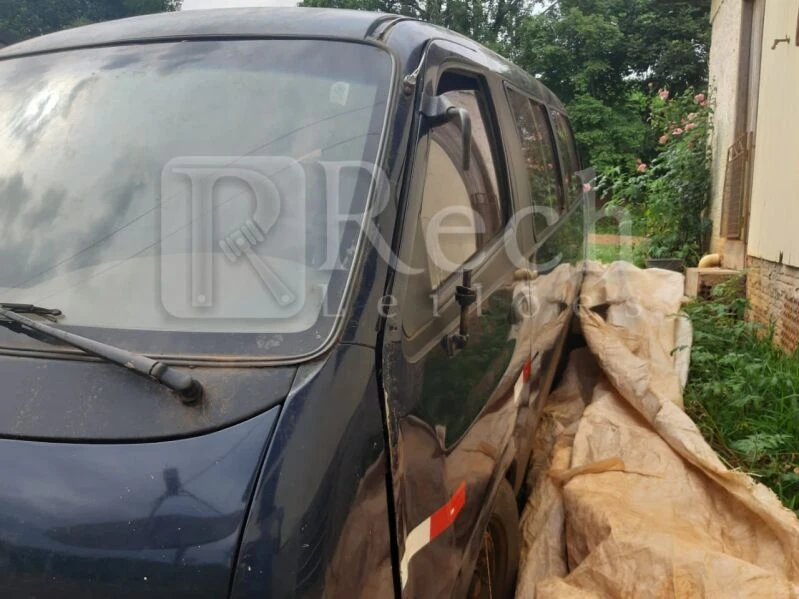 Kia Besta 2000/2001 GS em Sarandi - Rio Grande do Sul