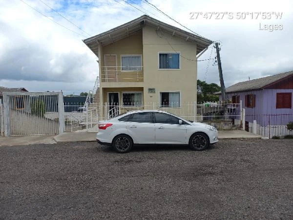 Apartamento com 2 Quartos e 1 Vaga em Lages/SC em Lages - Santa Catarina