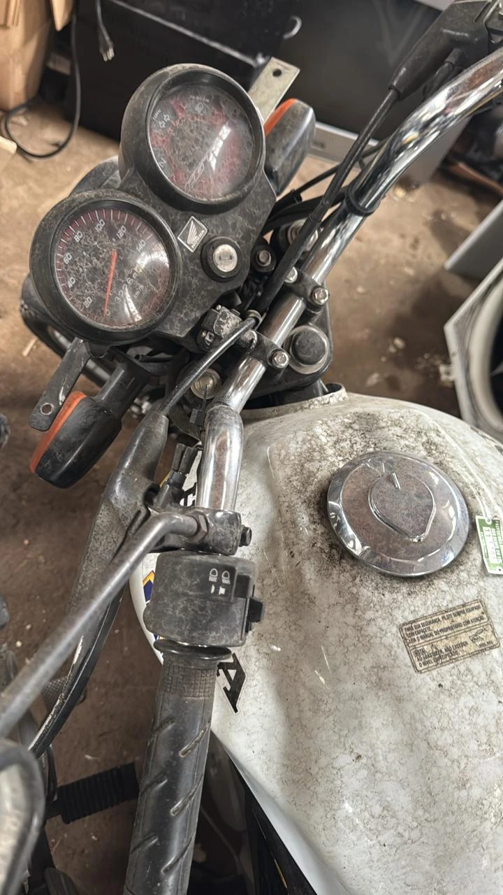 Honda CG 125 Cargo ES 2012 Branco em São Bento Do Sul - Santa Catarina
