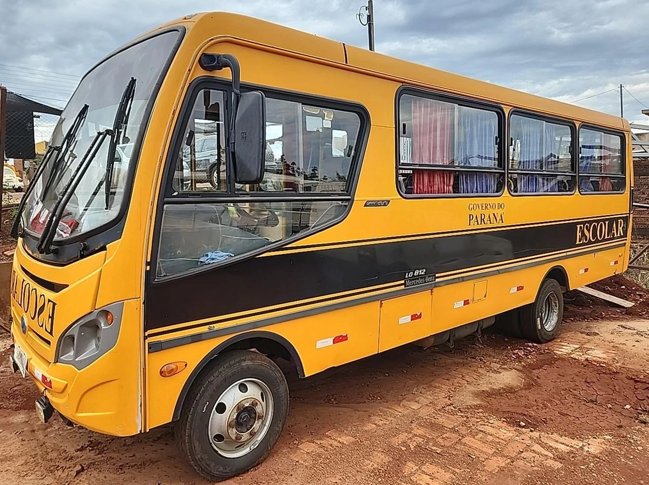 Mercedes-Benz Masc Granmini 2009 em Iguatu - Paraná