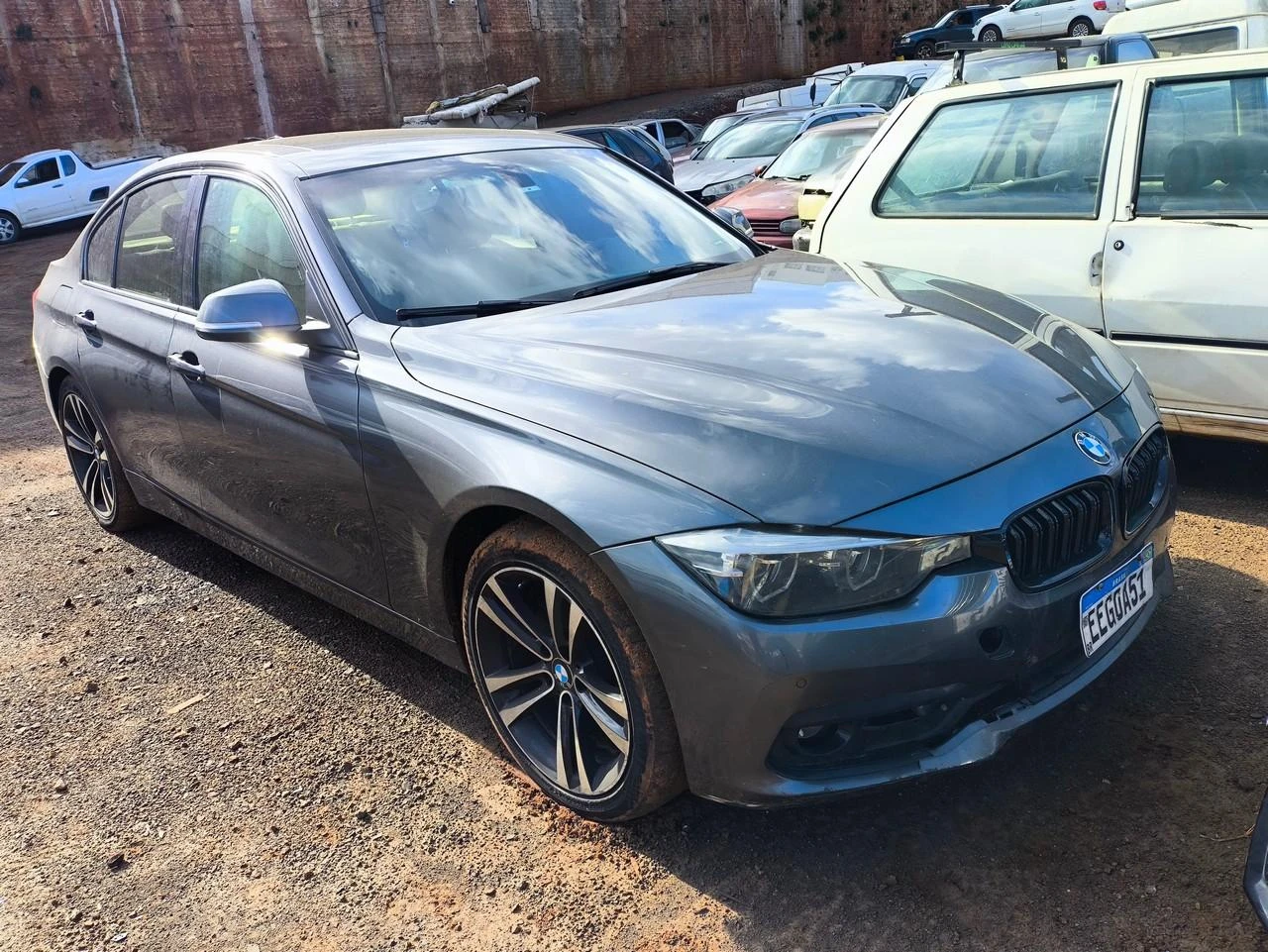 BMW 320i 320i 2018 Cinza em Maringá - Paraná